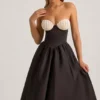 Rochie midi fără bretele cu corset Gabrielle, negru