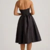 Rochie midi fără bretele cu corset Gabrielle, negru