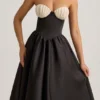 Rochie midi fără bretele cu corset Gabrielle, negru