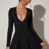 Rochie mini A-line cu decolteu adânc și detaliu fundă Graciela, negru