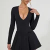 Rochie mini A-line cu decolteu adânc și detaliu fundă Graciela, negru