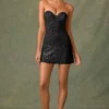Rochie mini A-line cu decolteu în formă de inimă și ornamente Viela, în negru