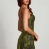 Rochie mini A-line cu guler cowl și ornamente Dianora, în imprimeu de șarpe verde