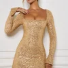 Rochie mini A-line cu ornamente Kiyara, aurie Rochie mini A-line cu ornamente Kiyara, aurie