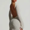 Rochie mini A-line cu spate decupat și ornamente Grazina, albă Rochie mini A-line cu spate decupat și ornamente Grazina, albă
