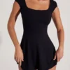 Rochie mini A-line cu spate decupat Marina, în negru Rochie mini A-line cu spate decupat Marina, în negru