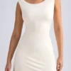 Rochie mini A-line cu umeri decupați și spate în formă de cap de balenă Tigen, culoare ivoriu