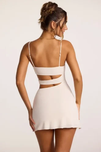 Rochie mini A-line din jersey texturat cu decupaje, model Azzurra, culoare ivoriu Rochie mini A-line din jersey texturat cu decupaje, model Azzurra, culoare ivoriu