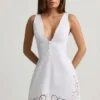 Rochie mini A-line din poplin de bumbac cu decupaje Calina, albă Rochie mini A-line din poplin de bumbac cu decupaje Calina, albă