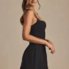 Rochie mini A-line plisată cu detaliu fundă Cressida, negru Rochie mini A-line plisată cu detaliu fundă Cressida, negru