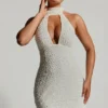 Rochie mini albă cu gât halter și detalii de eșarfă, Henrietta Rochie mini albă cu gât halter și detalii de eșarfă, Henrietta