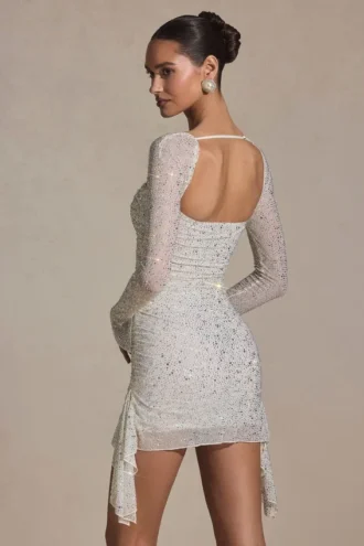 Rochie mini albă cu guler drapat și ornamente Marilla Rochie mini albă cu guler drapat și ornamente Marilla