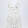Rochie mini albă cu volane și ornamente Orren Rochie mini albă cu volane și ornamente Orren