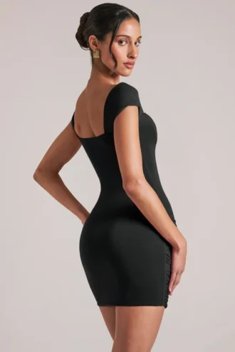 Rochie mini Alva cu decolteu în formă de inimă, negru Rochie mini Alva cu decolteu în formă de inimă, negru