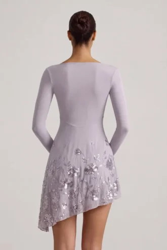 Rochie mini asimetrică cu aplicații Lumiki, în nuanța liliac Rochie mini asimetrică cu aplicații Lumiki, în nuanța liliac