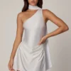 Rochie mini asimetrică Kiraz cu detaliu eșarfă, în culoarea alb Rochie mini asimetrică Kiraz cu detaliu eșarfă, în culoarea alb