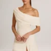 Rochie mini asimetrică în linie A din modal Suhana, culoare ivoriu Rochie mini asimetrică în linie A din modal Suhana, culoare ivoriu