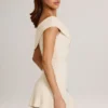 Rochie mini asimetrică în linie A din modal Suhana, culoare ivoriu Rochie mini asimetrică în linie A din modal Suhana, culoare ivoriu