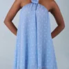 Rochie mini babydoll Evania cu gât halter, cu imprimeu cu buline albastre