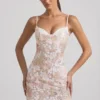 Rochie mini bodycon cu bretele și ornamente Velena, în culoarea ivoriu