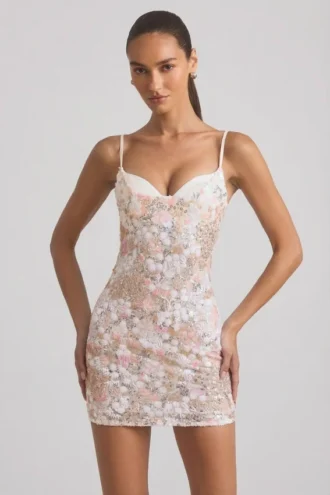 Rochie mini bodycon cu bretele și ornamente Velena, în culoarea ivoriu
