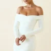 Rochie mini bodycon cu umeri decupați și drapaje Rosanna, culoare vanilie