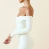 Rochie mini bodycon cu umeri decupați și drapaje Rosanna, culoare vanilie