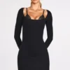 Rochie mini Caris cu mâneci lungi, din modal cu nervuri și decolteu cu dantelă, în culoarea neagră