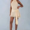 Rochie mini Carolina cu gât halter, culoare galben unt