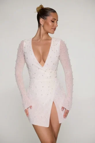 Rochie mini Chelsea cu decupaje și croi în A, în culoarea ivoriu Rochie mini Chelsea cu decupaje și croi în A, în culoarea ivoriu
