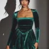 Rochie mini corset cu mâneci lungi din catifea Tera, în culoarea verde smarald Rochie mini corset cu mâneci lungi din catifea Tera, în culoarea verde smarald