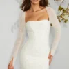 Rochie mini corset cu mâneci lungi și ornamente, model Milan, culoare ivoriu