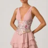Rochie mini corset cu volane și ornamente Sakura în roz floral Rochie mini corset cu volane și ornamente Sakura în roz floral