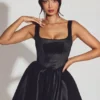 Rochie mini corset din tafta țesută Sueno, negru intens Rochie mini corset din tafta țesută Sueno, negru intens