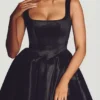 Rochie mini corset din tafta țesută Sueno, negru intens Rochie mini corset din tafta țesută Sueno, negru intens