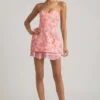 Rochie mini corset fără bretele cu ornamente Eliselle, roz Rochie mini corset fără bretele cu ornamente Eliselle, roz