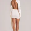 Rochie mini cu capă drapată Lida, culoare ivoriu Rochie mini cu capă drapată Lida, culoare ivoriu
