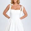 Rochie mini cu corset și volane Marianna, albă Rochie mini cu corset și volane Marianna, albă