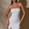 Rochie mini cu decolteu bandeau Brielle, albă Rochie mini cu decolteu bandeau Brielle, albă