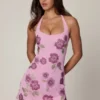 Rochie mini cu gât halter și decorațiuni Galene, în roz pal Rochie mini cu gât halter și decorațiuni Galene, în roz pal