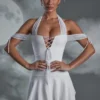 Rochie mini cu gât halter și șireturi Elvyra, albă Rochie mini cu gât halter și șireturi Elvyra, albă