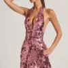 Rochie mini cu gât halter și paiete Avenza, roz Rochie mini cu gât halter și paiete Avenza, roz