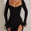 Rochie mini cu mâneci lungi și croi în A Amryn, negru
