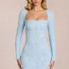 Rochie mini cu mâneci lungi și dantelă festonată Darla, în albastru pudră Rochie mini cu mâneci lungi și dantelă festonată Darla, în albastru pudră