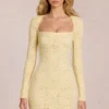 Rochie mini cu mâneci lungi și dantelă festonată Darla, în galben lămâie Rochie mini cu mâneci lungi și dantelă festonată Darla, în galben lămâie