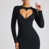 Rochie mini cu mâneci lungi și decupaj în formă de inimă Luciana, în negru Rochie mini cu mâneci lungi și decupaj în formă de inimă Luciana, în negru