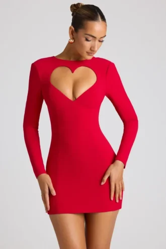 Rochie mini cu mâneci lungi și decupaj în formă de inimă Luciana, în roșu aprins Rochie mini cu mâneci lungi și decupaj în formă de inimă Luciana, în roșu aprins