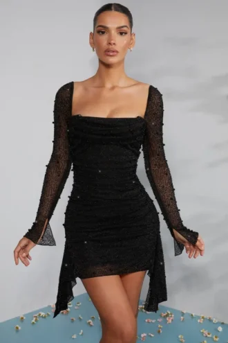 Rochie mini cu mâneci lungi și guler înalt, cu aplicații, Tivoli, negru Rochie mini cu mâneci lungi și guler înalt, cu aplicații, Tivoli, negru