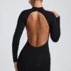 Rochie mini cu mâneci lungi și spate decupat Yara Modal, negru