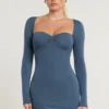Rochie mini cu mâneci lungi și volane Perrie din amestec de modal și cașmir, în culoarea French Navy Rochie mini cu mâneci lungi și volane Perrie din amestec de modal și cașmir, în culoarea French Navy